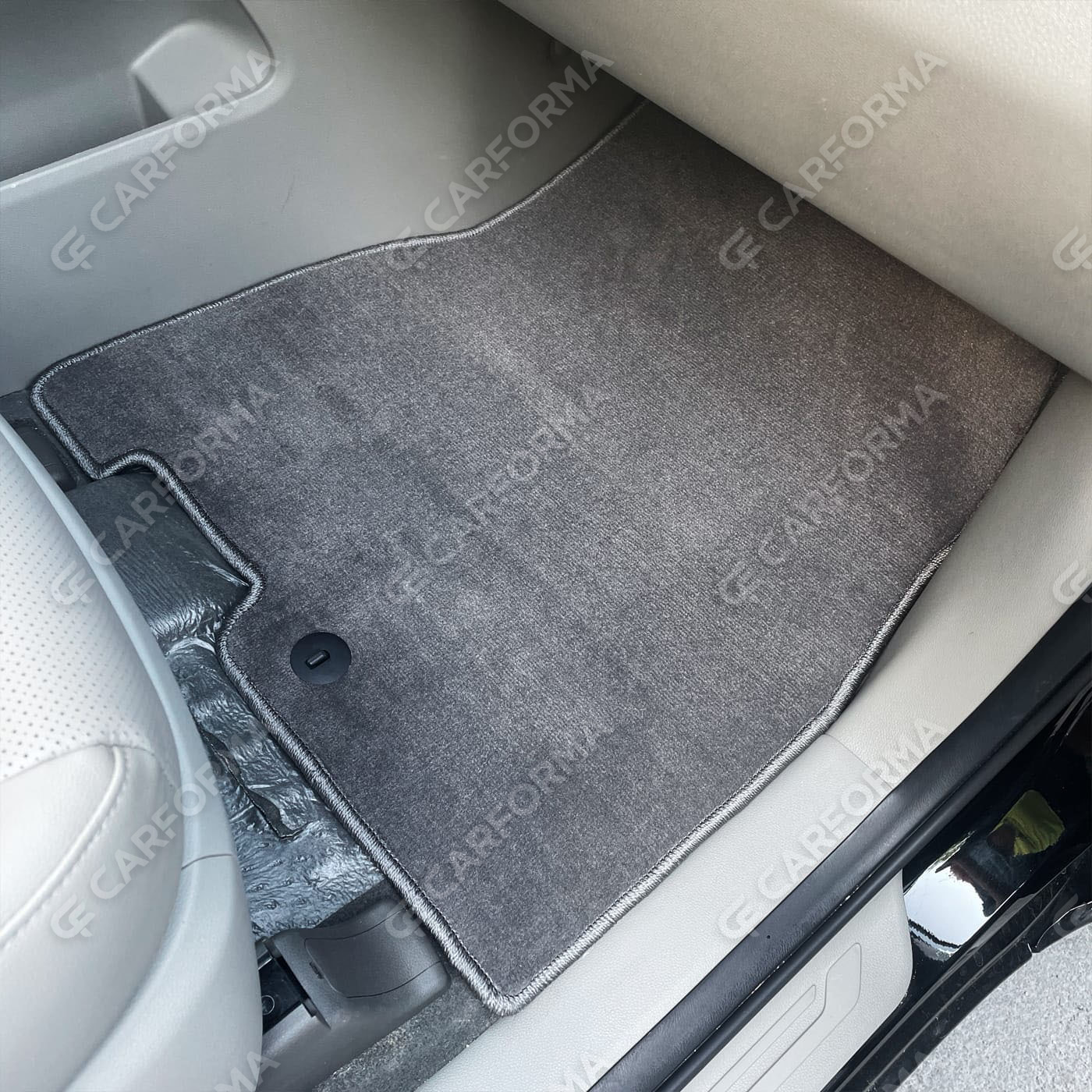 Ворсовые коврики на KIA Carnival III 7 мест 2014&nbsp;-&nbsp;2021 в Саратове