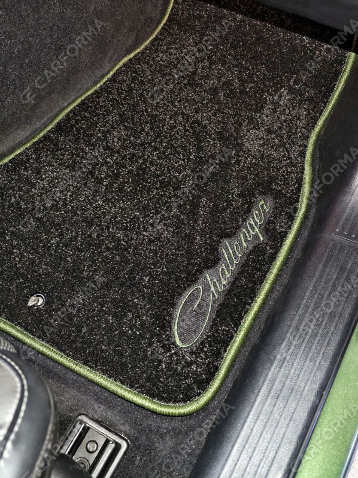 Коврики на Dodge Challenger III 2008&nbsp;-&nbsp;2023 в Саратове