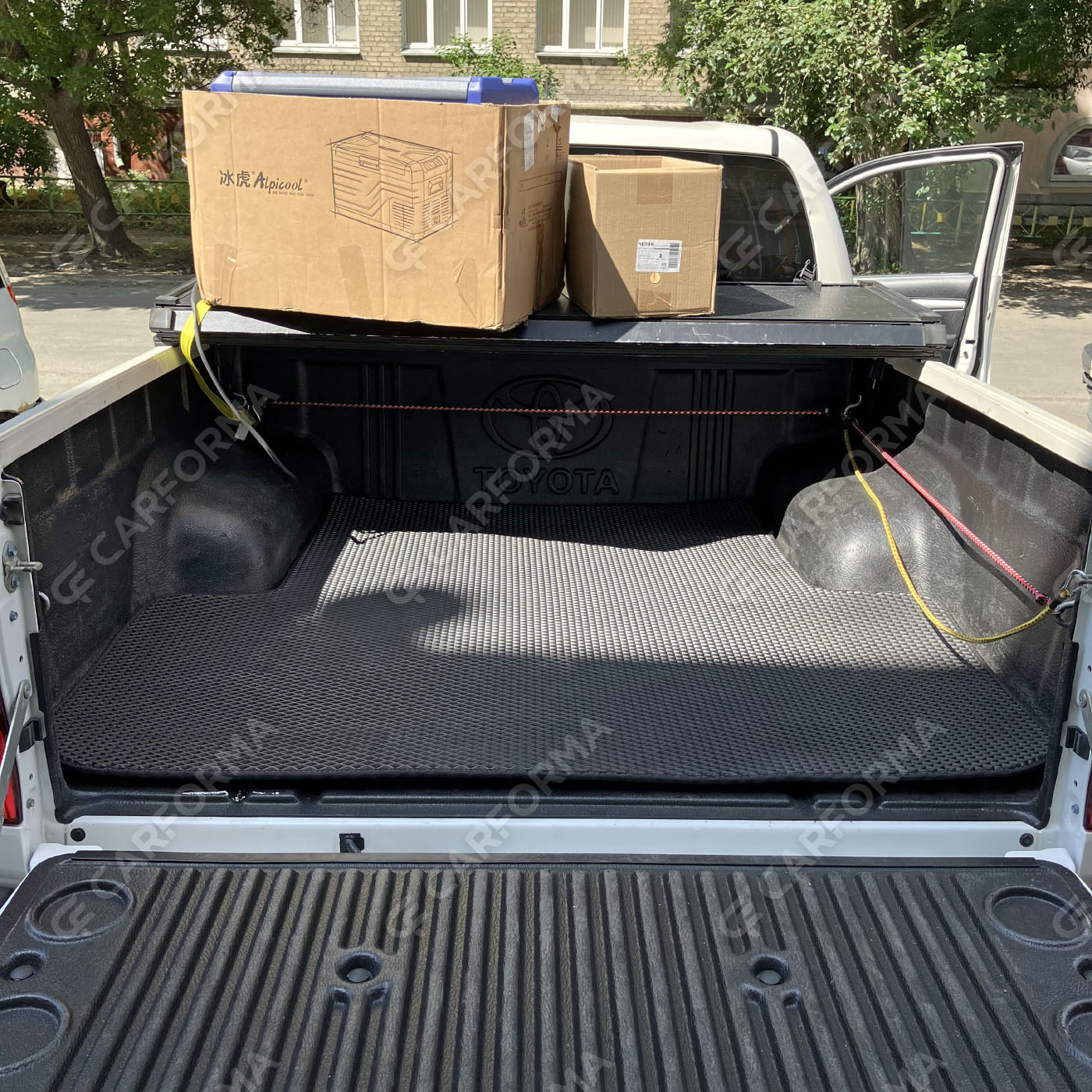 Ворсовые коврики на Toyota Hilux VII 2008&nbsp;-&nbsp;2015 в Саратове