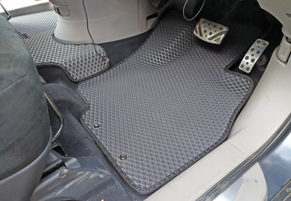 Ворсовые коврики на Mitsubishi Grandis 2003 - 2009 в Саратове