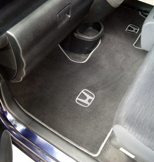 Коврики на Honda Zest 2006 - 2012 в Саратове