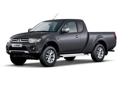 Ворсовые коврики на Mitsubishi L200 IV 2006 - 2016 в Саратове