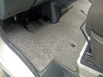 Коврики на Mercedes Sprinter Classic (W909) 2013 - 2025 в Саратове