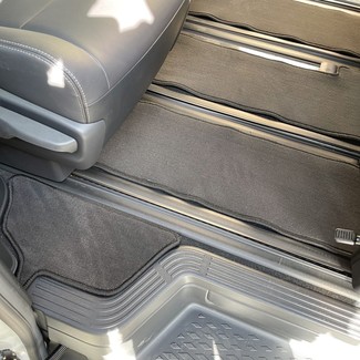 Ворсовые коврики на Toyota Hiace (H300) 2019 - 2025 в Саратове