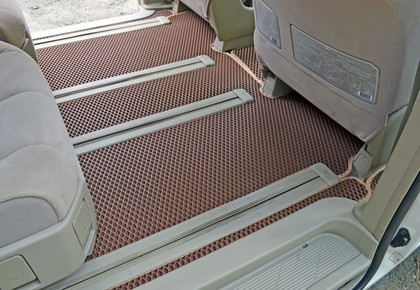 Ворсовые коврики на Toyota Estima III 2006 - 2019 в Саратове