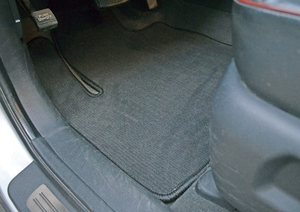 Ворсовые коврики на Hyundai Santa Fe II 2005 - 2012 в Саратове
