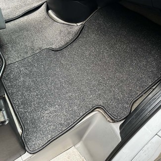 Ворсовые коврики на Mercedes Sprinter (W906) рестайлинг 2013 - 2018 в Саратове