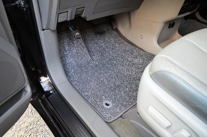 Ворсовые коврики на Toyota Sienna III 2010 - 2020 в Саратове