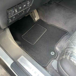 Ворсовые коврики на Infiniti QX70 2013 - 2019 в Саратове