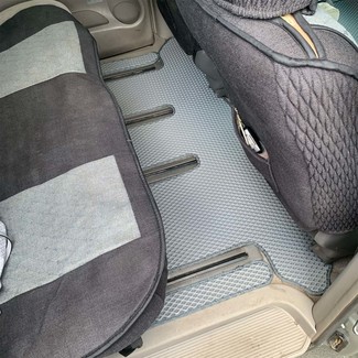 Ворсовые коврики на Toyota Estima II 2000 - 2005 в Саратове