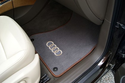 Ворсовые коврики на Audi Q5 I 2008 - 2017 в Саратове