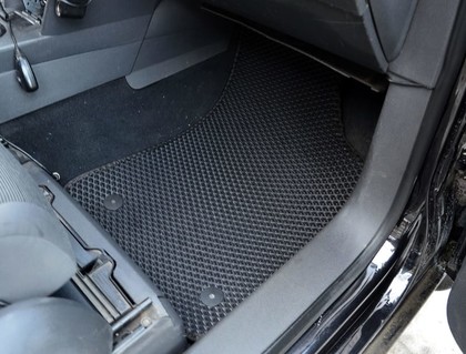 Ворсовые коврики на Volkswagen Touran 2003 - 2015 в Саратове