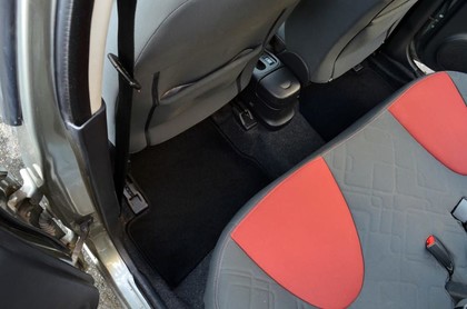 Ворсовые коврики на Nissan Micra (K12) 2003 - 2010 в Саратове