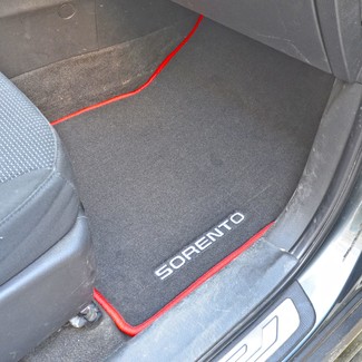 Ворсовые коврики на KIA Sorento II рестайлинг 2012 - 2021 в Саратове