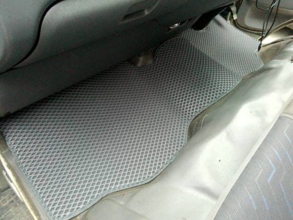 Ворсовые коврики на Nissan Caravan (E25) 2001 - 2012 в Саратове