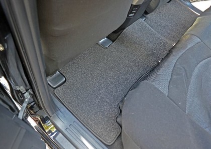 Ворсовые коврики на Toyota Land Cruiser Prado 150 2009 - 2023 в Саратове