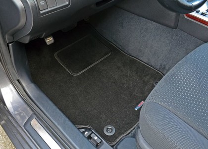 Ворсовые коврики на Toyota Camry (XV50) 2011 - 2018 в Саратове
