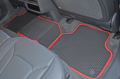 Ворсовые коврики на Audi Q8 2018 - 2025 в Саратове