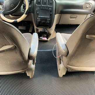 Ворсовые коврики на Chrysler Voyager (RG) 2000 - 2008 в Саратове