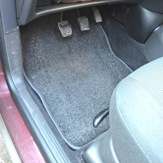 Ворсовые коврики на Ford Focus I 1998 - 2005 в Саратове