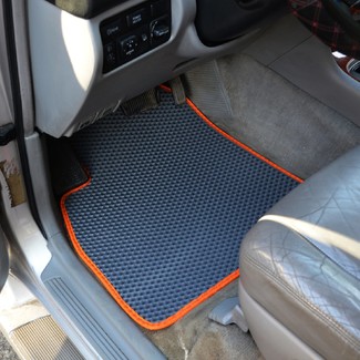 Ворсовые коврики на Toyota Land Cruiser 100 1998 - 2007 в Саратове