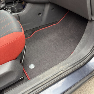 Коврики на Opel Corsa D 2006 - 2014 в Саратове Коврики на Opel Corsa D 2006 - 2014 в Саратове