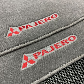 Ворсовые коврики на Mitsubishi Pajero II 1990 - 2000 в Саратове