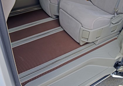 Ворсовые коврики на Toyota Estima III 2006 - 2019 в Саратове