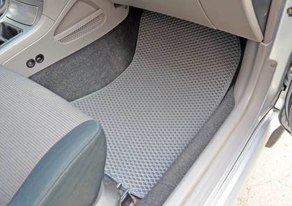 Ворсовые коврики на Subaru Forester II 2002 - 2008 в Саратове