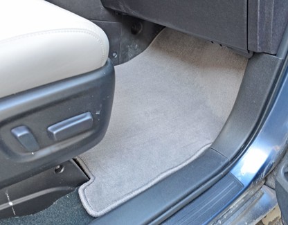 Ворсовые коврики на Toyota Sienna III 2010 - 2020 в Саратове