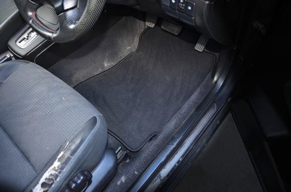 Ворсовые коврики на Subaru Forester II 2002 - 2008 в Саратове