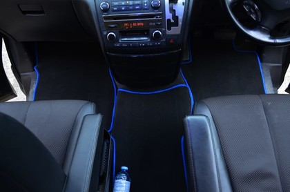 Ворсовые коврики на Nissan Elgrand (E51) 2002 - 2010 в Саратове