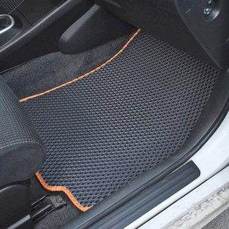 Ворсовые коврики на Nissan Tiida (C11) 2004 - 2014 в Саратове