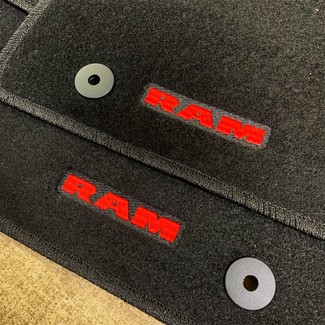 Ворсовые коврики на RAM 1500 2008 - 2024 в Саратове