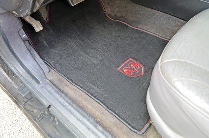 Ворсовые коврики на Dodge Intrepid II 1997 - 2004 в Саратове