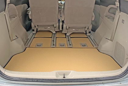Ворсовые коврики на Toyota Estima III 2006 - 2019 в Саратове