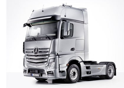 EVA коврики на Mercedes Actros MP4 MP5 тягач GigaSpace 2011 - 2025 в Саратове