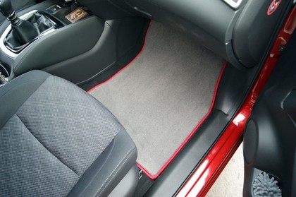 Ворсовые коврики на Nissan Qashqai (J11) (Английская сборка) 2013 - 2025 в Саратове