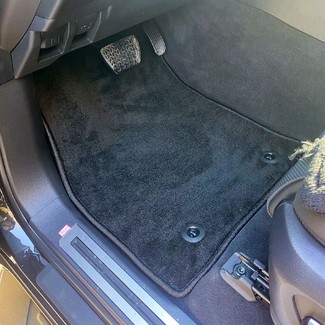 Ворсовые коврики на Lexus LX 600 и LX500d 2021 - 2025 в Саратове