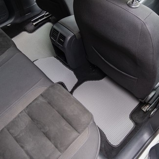 Ворсовые коврики на Seat Leon II 2005 - 2013 в Саратове