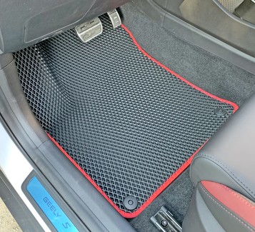Ворсовые коврики на Geely Coolray 2018 - 2025 в Саратове