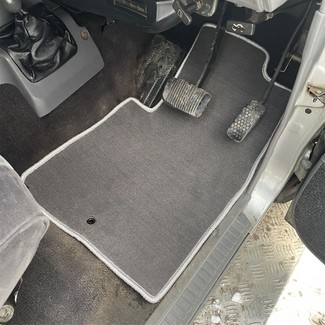 Ворсовые коврики на Toyota Land Cruiser Prado 70 1984 - 2025 в Саратове
