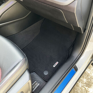 Ворсовые коврики на Audi Q2L 2016 - 2026 в Саратове Ворсовые коврики на Audi Q2L 2016 - 2026 в Саратове