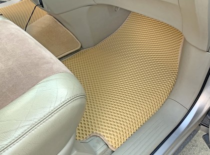 Ворсовые коврики на Toyota Previa (XR30, XR40) 2000 - 2007 в Саратове