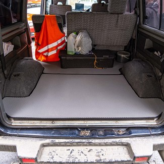 Ворсовые коврики на Mitsubishi Delica 3 1986 - 1999 в Саратове