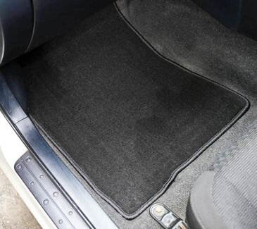 Коврики на Toyota Altezza 1998 - 2005 в Саратове Коврики на Toyota Altezza 1998 - 2005 в Саратове