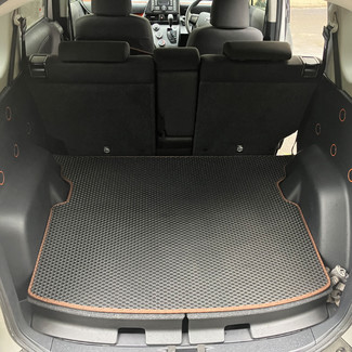 EVA коврики на Toyota Sienta II 2015 - 2022 в Саратове