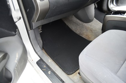 Ворсовые коврики на Toyota Prius (20) 2004 - 2009 в Саратове