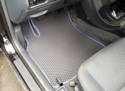 Ворсовые коврики на Nissan Almera Classic (B10) 2006 - 2013 в Саратове