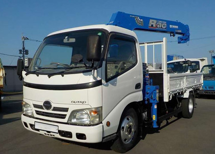 Ворсовые коврики на Hino 300 I узкая кабина 1999 - 2015 в Саратове